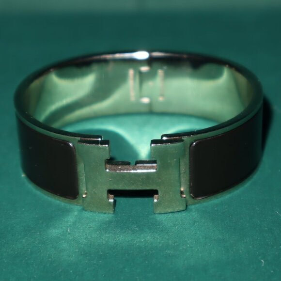 Hermes Jewelry - H Clic Bracelet unisex